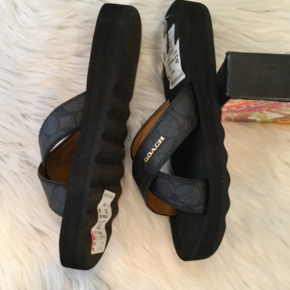✨SOLD✨NIB, Coach Janine Signature Sandals, 7 - Picture 4 of 8